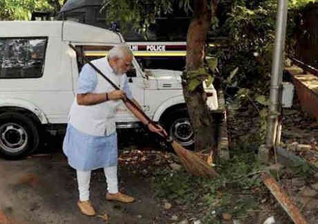 सिपाही ने मोदी को दिया तपाक से जवाब, जारी हुआ आदेश